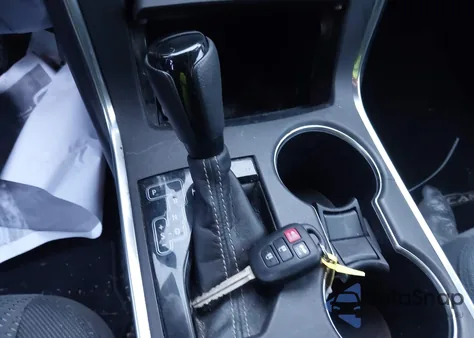 2016 Toyota Camry Le из США, поврежденный, VIN 4T4BF1FK9GR523351